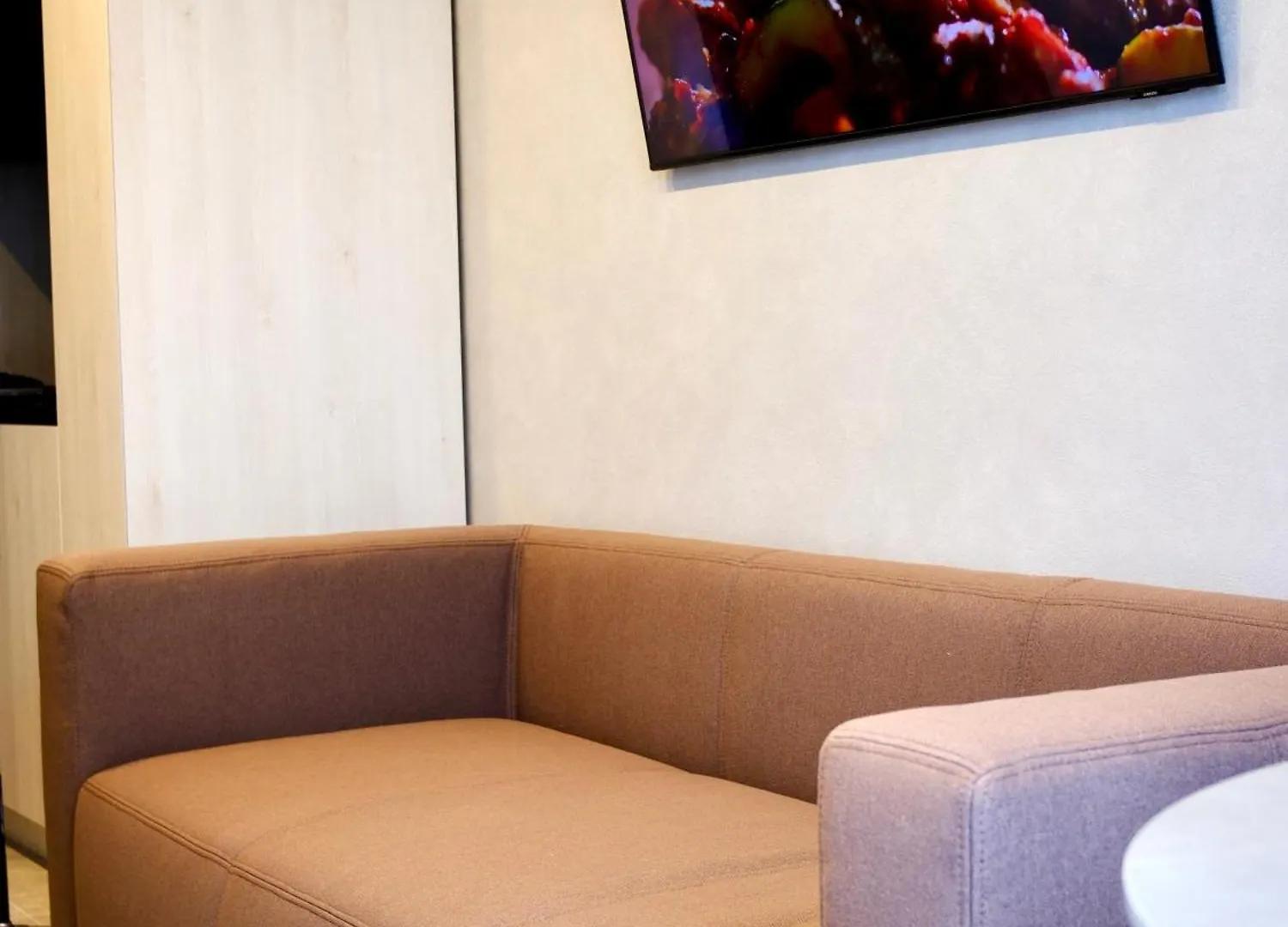 Eleve Residences - Stone Studios Sofia 0*,